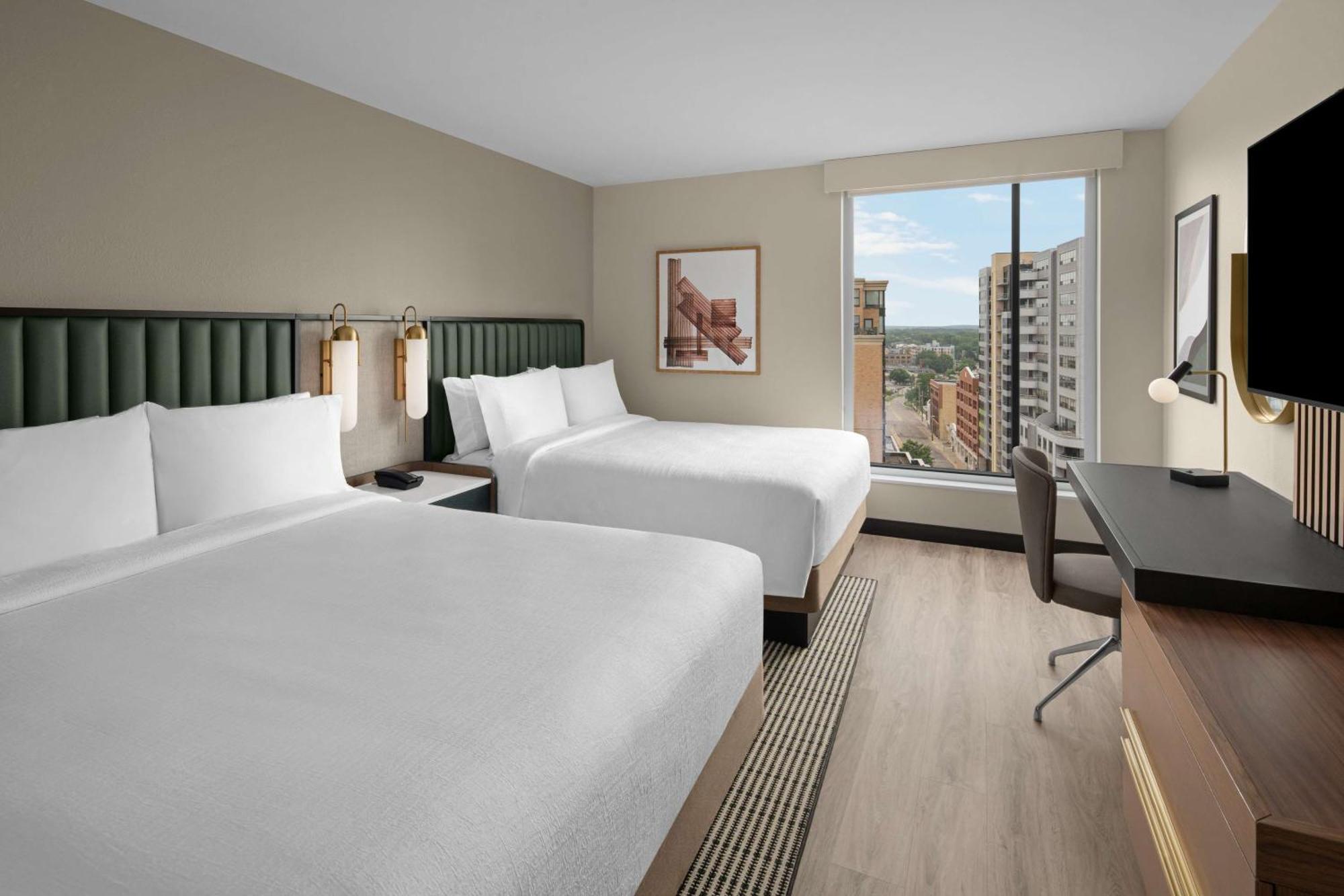 Embassy Suites By Hilton Madison Downtown المظهر الخارجي الصورة
