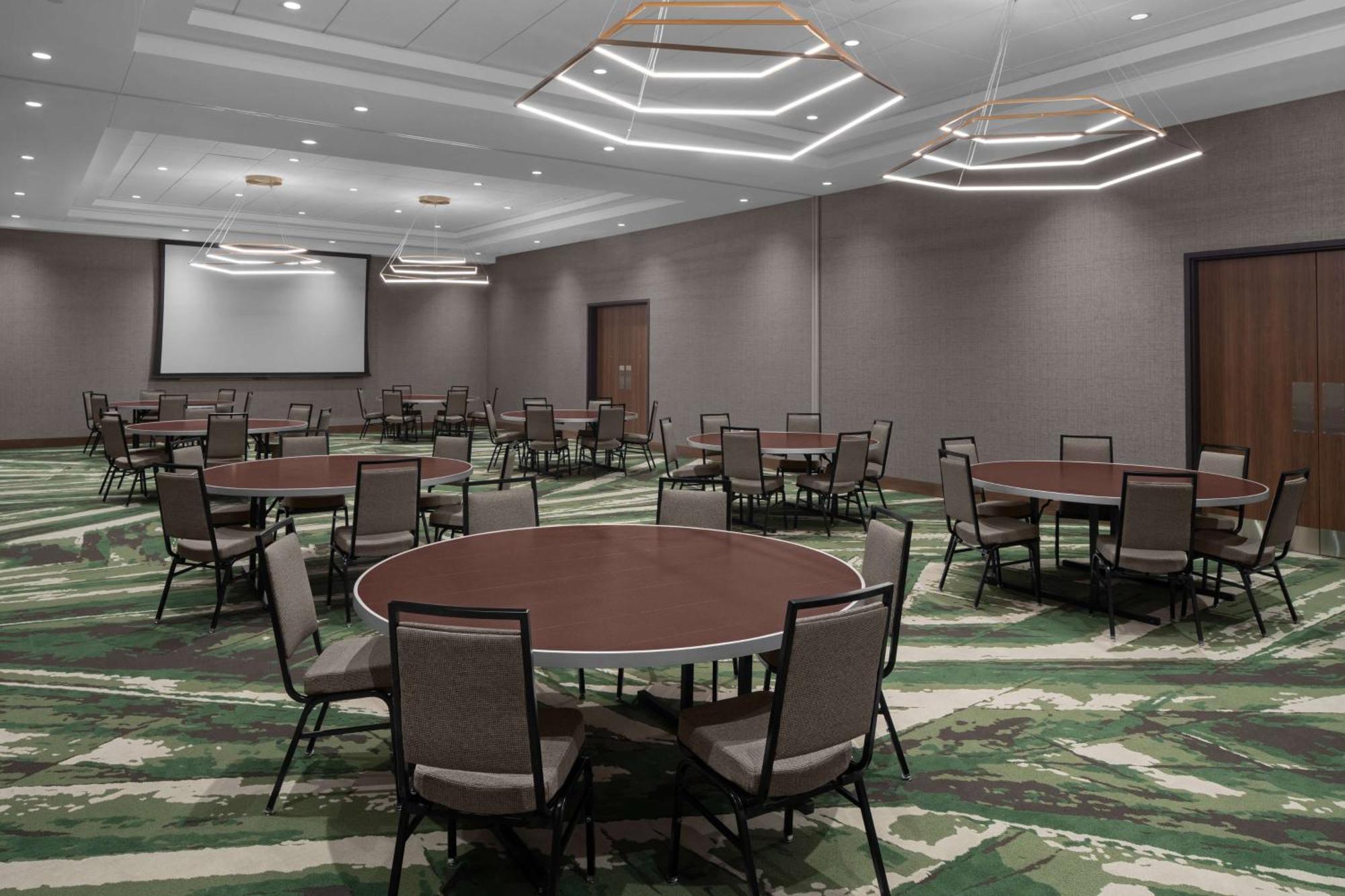 Embassy Suites By Hilton Madison Downtown المظهر الخارجي الصورة